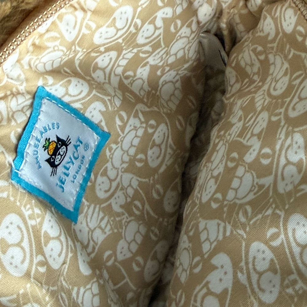 Jellycat Bartholomew Bear Pouch - Picture 4 of 4